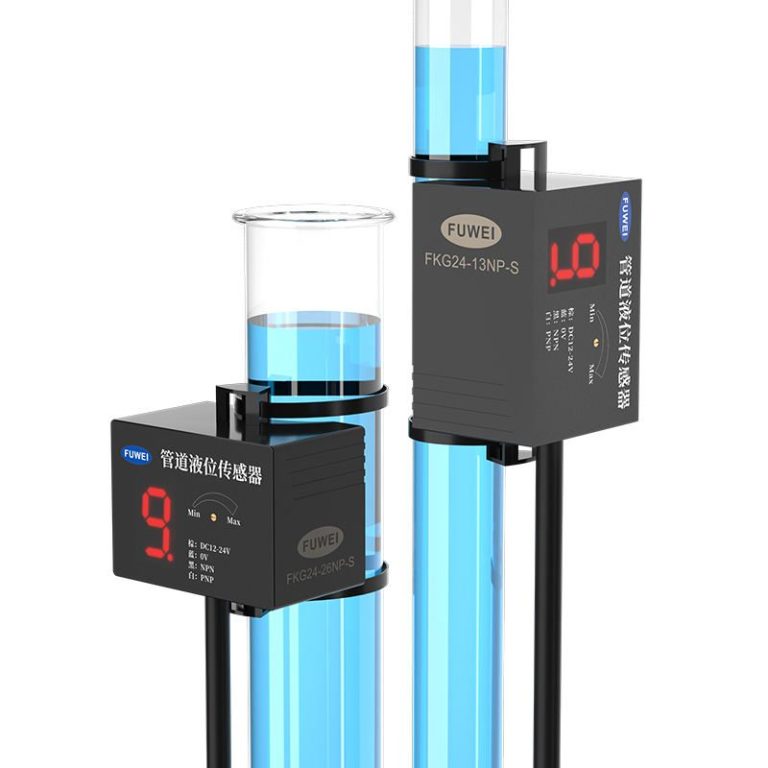 High Precision Liquid Level Control Digital Display Capacitive Pipe Liquid Level Sensor