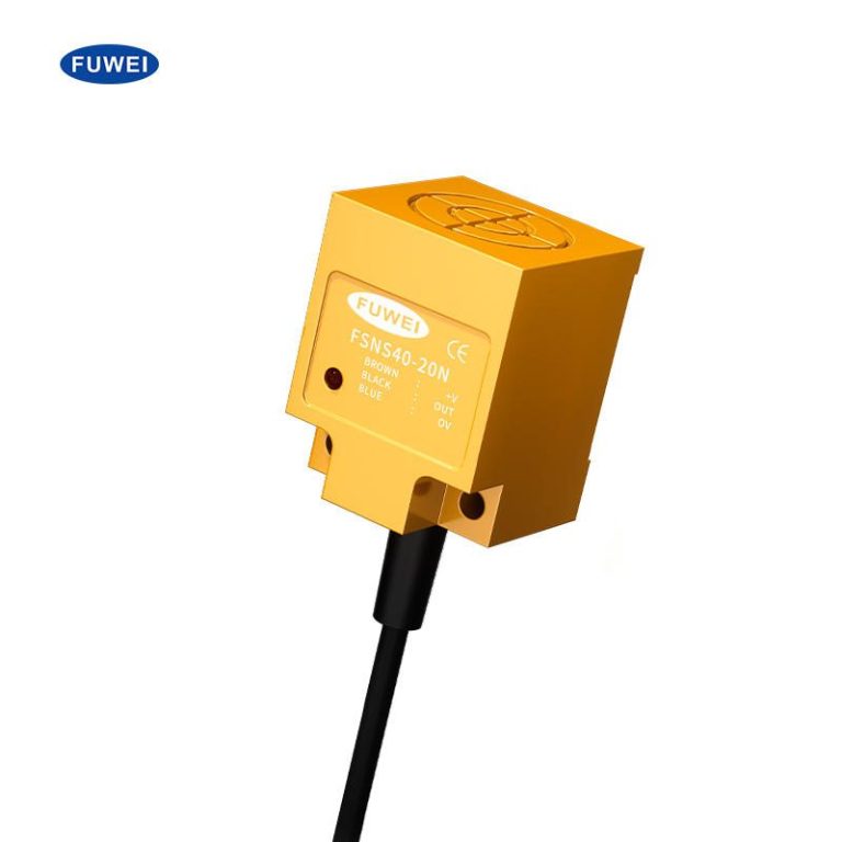 Inductive Proximity Sensor PNP/NPN Output 24V DC IP67 Rated Square Design Metal Construction